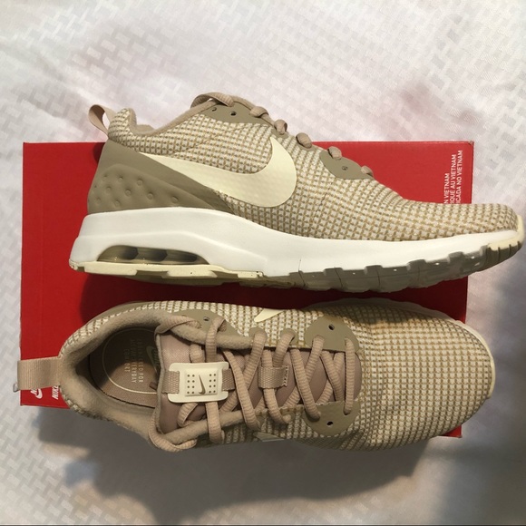 Nike Air Max Motion LW SE - Picture 4 of 8